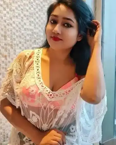 Escort Nampally